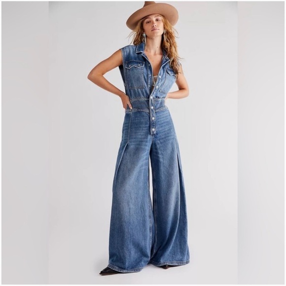FREE PEOPLE CRVY BADLANDS COVERALL WE THE FREE WIDE LEG DENIM - Picture 3 of 14